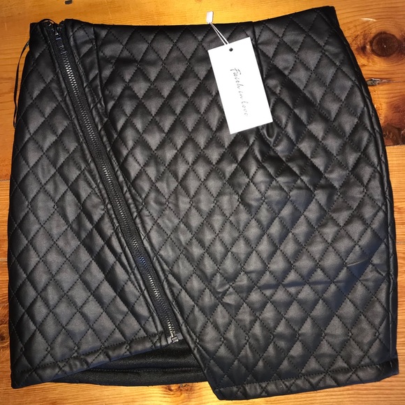 LF SKIRT - Picture 1 of 2